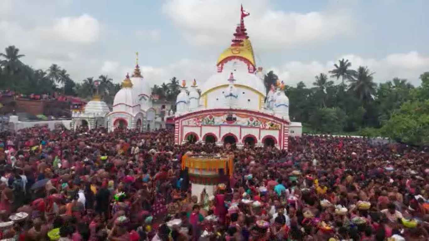 ମହାଦେବଙ୍କ ଚଡ଼କ ମେଳାର ଆଜି ଦ୍ୱିତୀୟ ଅର୍ଘ୍ୟ ଓ ମହାନୀଳ ପର୍ବ