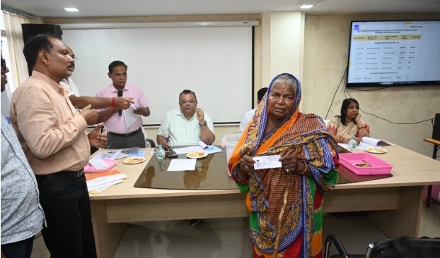 Bhubaneswar: BDA Allots Affordable Homes To Slum Dwellers