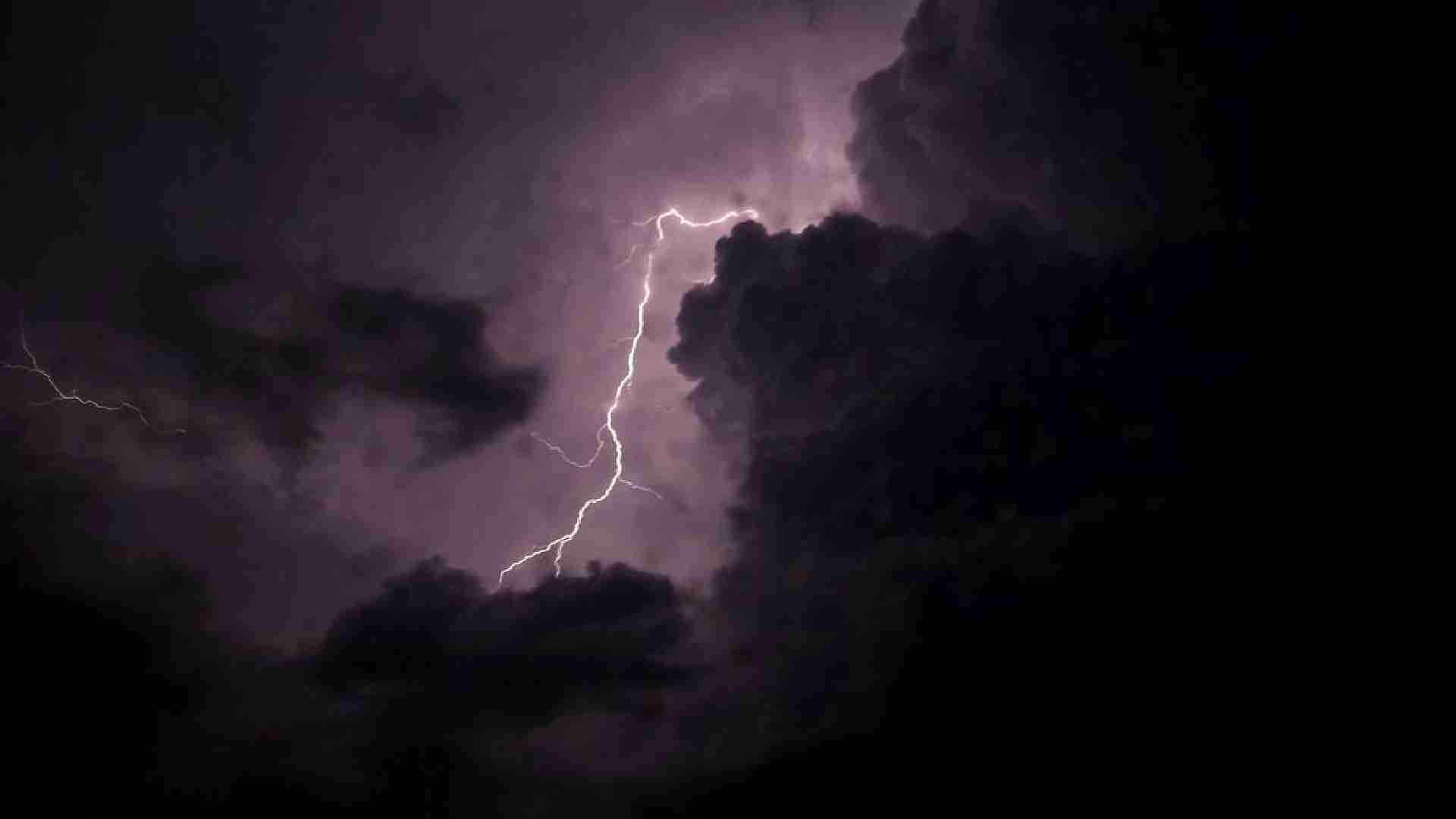 Heavy Downpour Hits Bihar: 10 Dead In Lightning Strikes, IMD Issues Red Alert