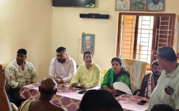 BDA Holds Gram Sabha At Andharua For Key CDP Road Project