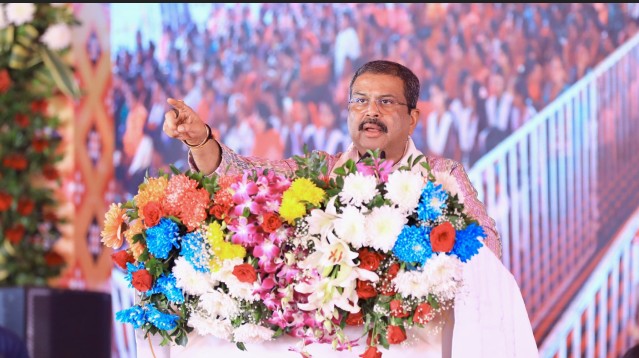 Dharmendra Pradhan Calls For Clean, Prosperous Sambalpur During ‘Ekta Padayatra’