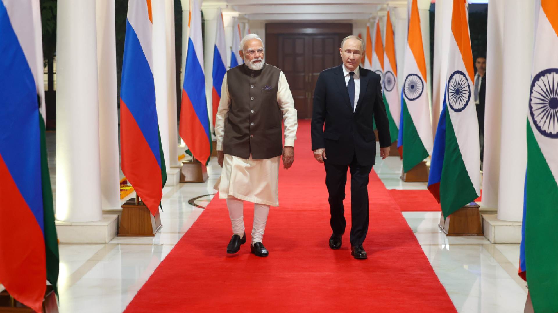 Putin Says PM Modi Will Never Give In to Pressure, Hails India as 'Great Power'