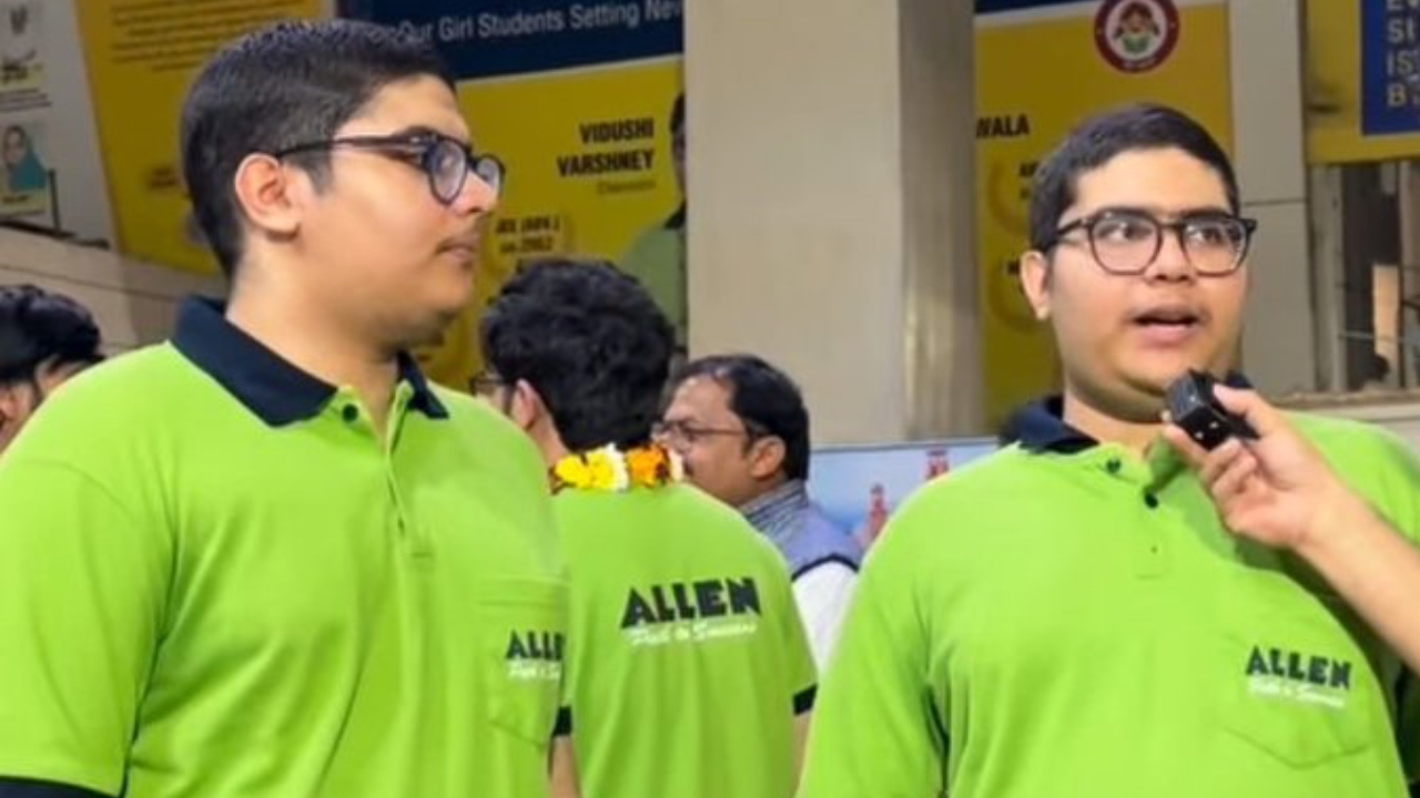 Twin Brothers From Bhubaneswar Secure Identical Scores In JEE-Main 2026