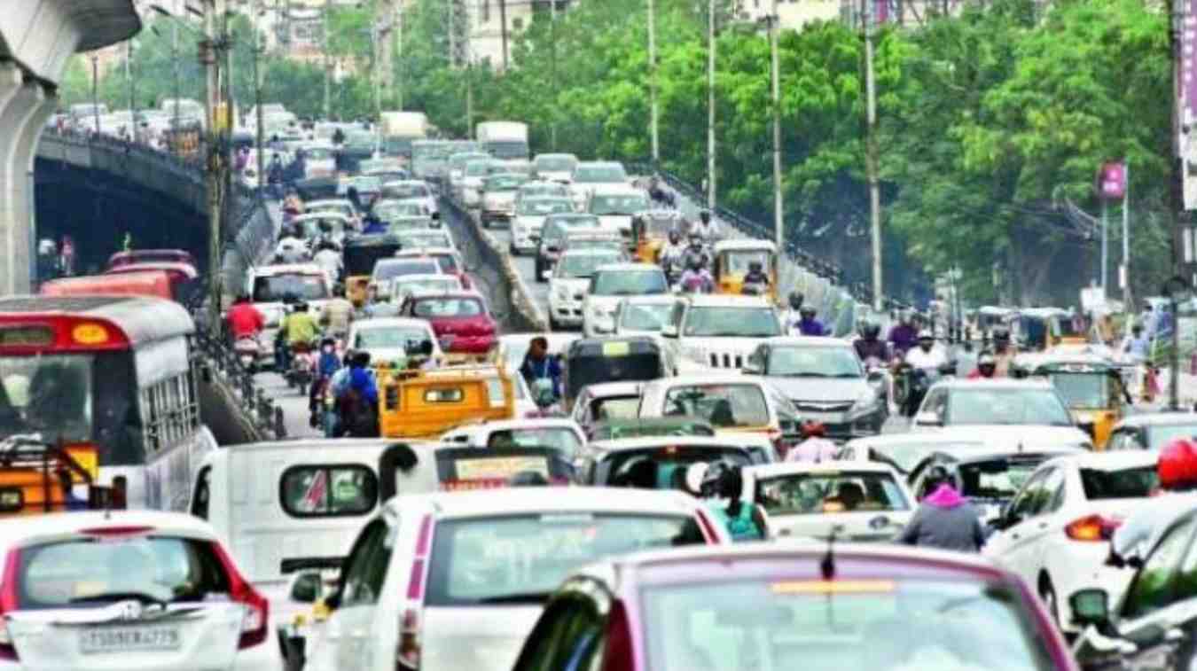 Roadwork, Vehicle Breakdown Hit NH‑16, Several Stranded