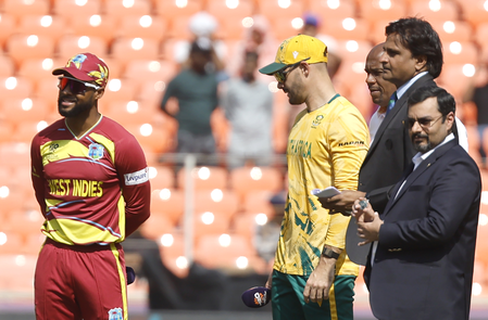 South Africa win toss, Elect to Bowl Against West Indies in Super Eights Clash