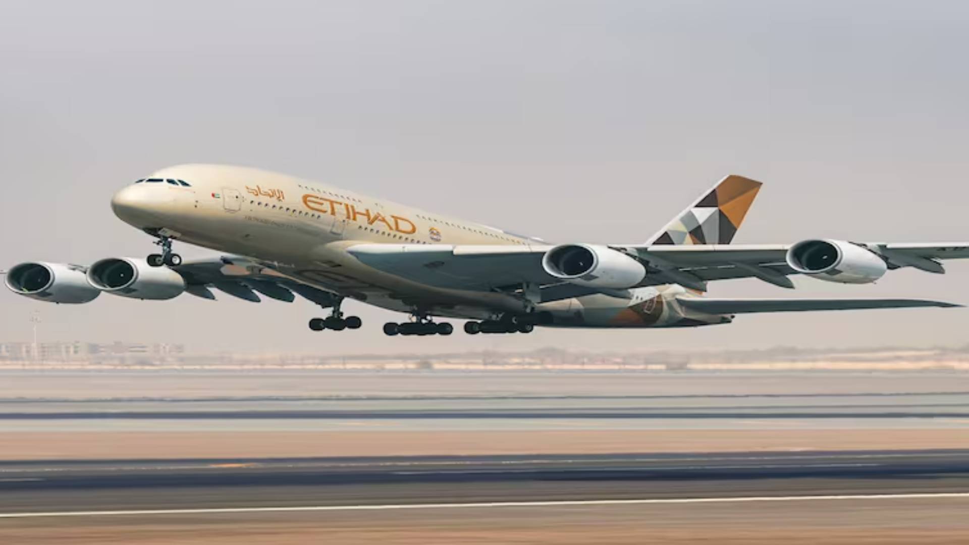 Gulf Carriers Restore Services as Regional Airspace Restrictions Ease