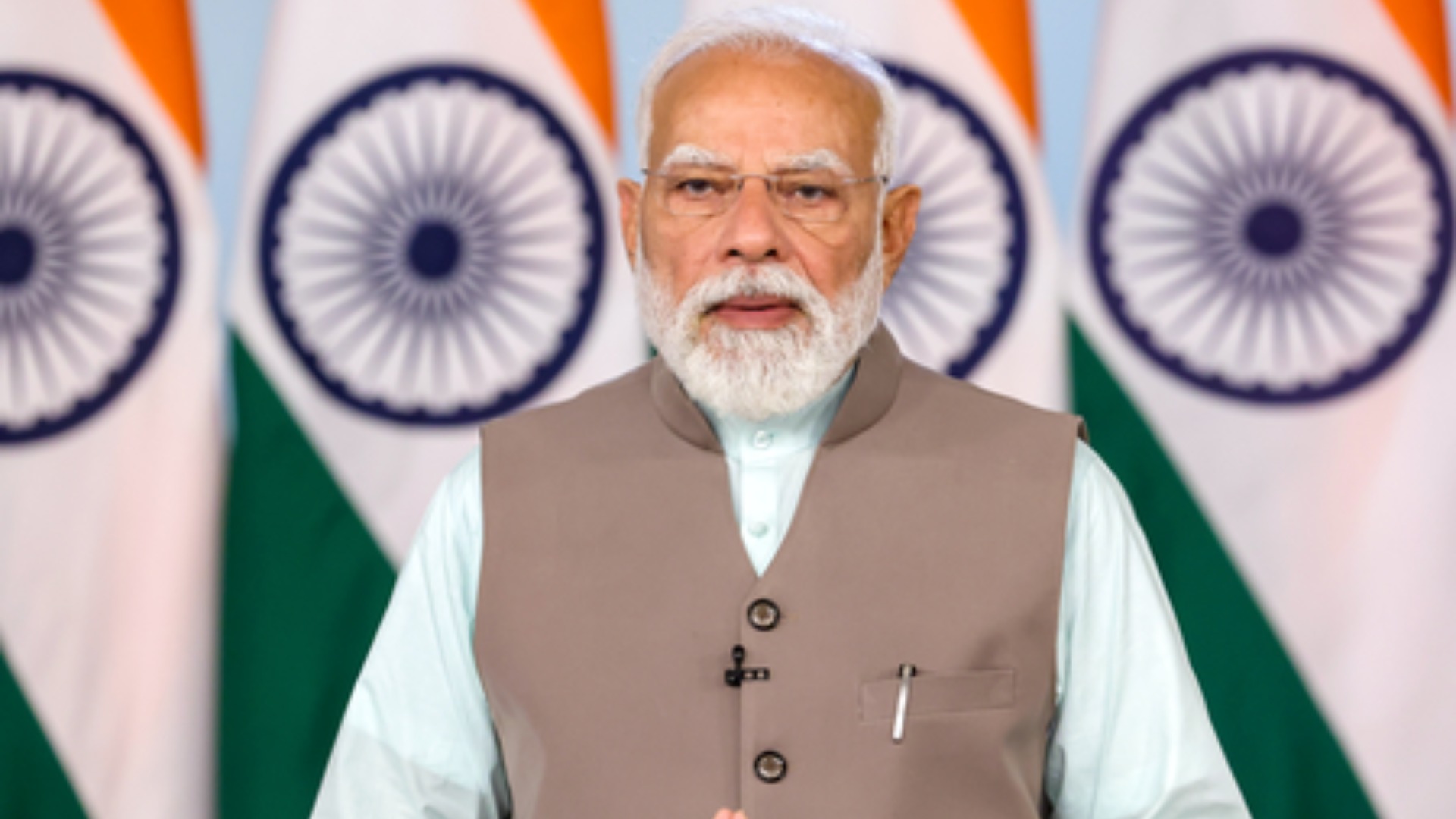 PM Modi Stresses on NEP Role, Urges to Read Dharmendra Pradhan’s Article on Future‑Ready India