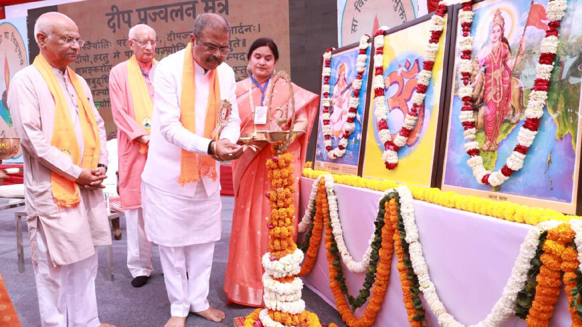 Dharmendra Pradhan Calls Vidya Bharti ‘Successful Reference Point’ in India’s Education System