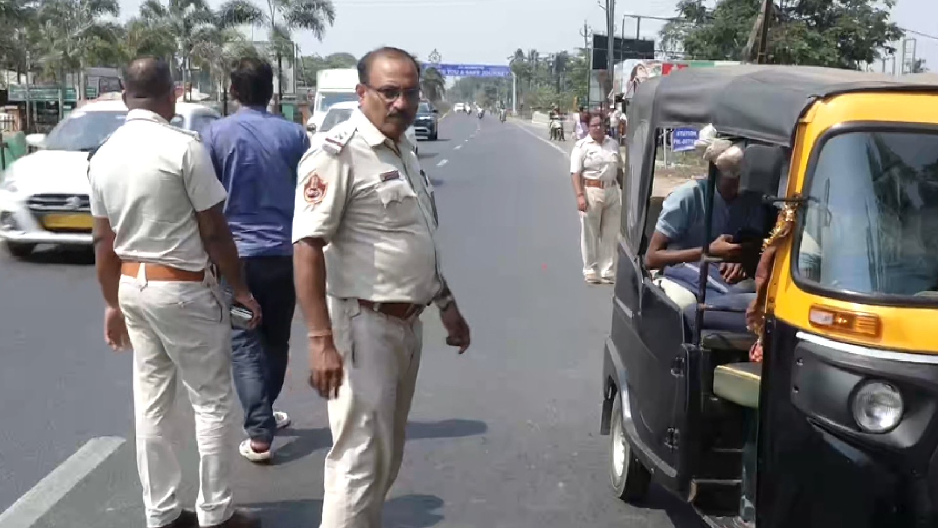 Odisha Govt Bans Permits For Commercial Vehicles Over 10 Years Old From Other States