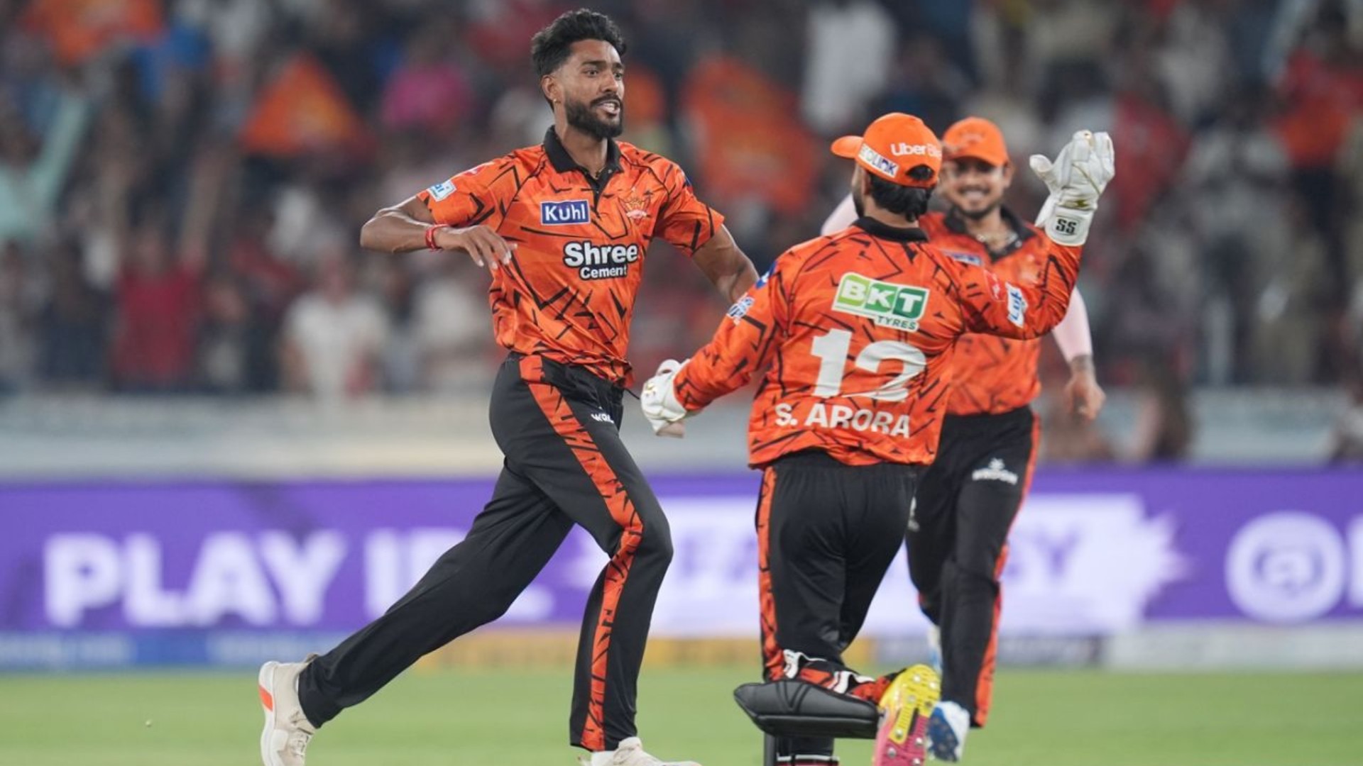 Who is Praful Hinge? The Rookie Who Shattered IPL Record in Just Six Balls