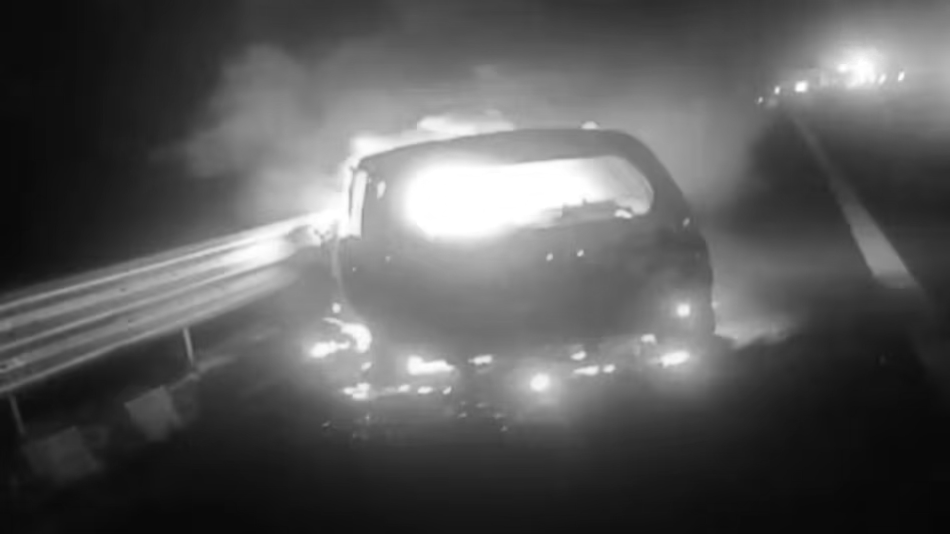 Midnight Car Blaze Kills Five on Delhi-Mumbai Expressway
