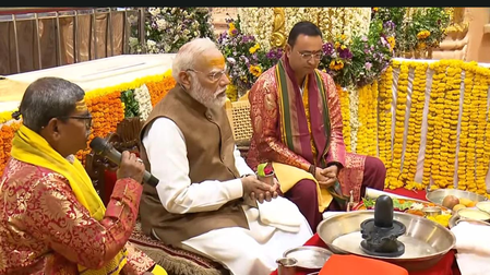PM Modi Holds Roadshow In Somnath, Offers Prayers At Temple For Amrut Mahotsav