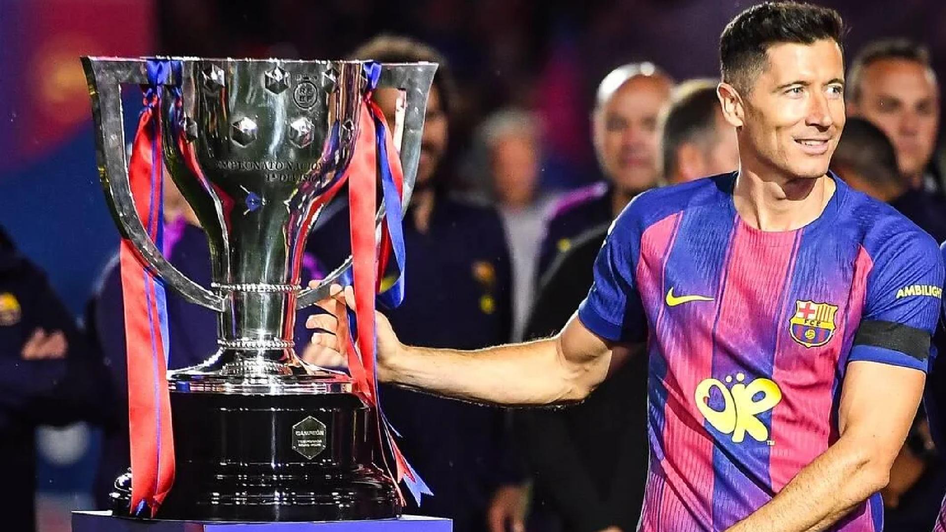 "It's Time to Move on...": Robert Lewandowski Confirms Barcelona Exit