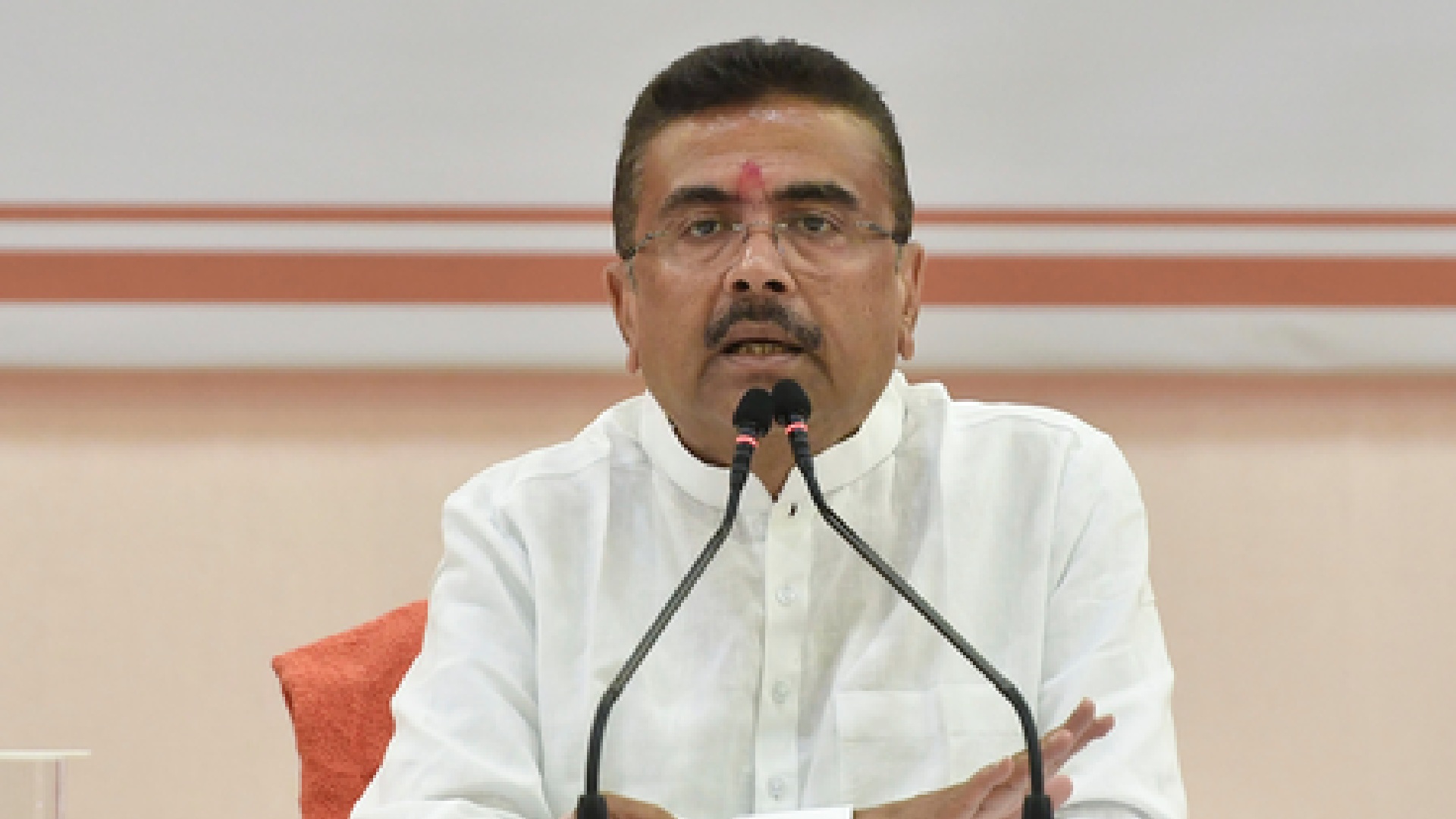 West Bengal Govt Transfers 17 IAS Officers In Major Bureaucratic Reshuffle