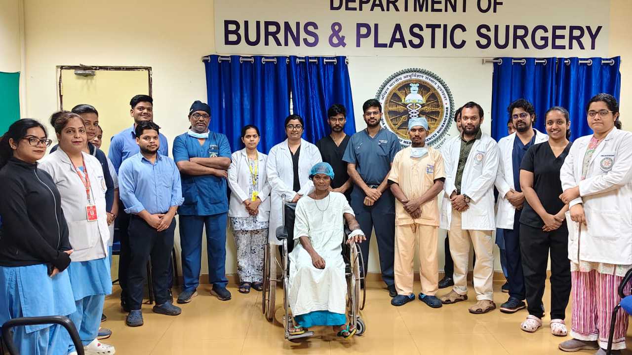 AIIMS Bhubaneswar Doctors Remove 7-kg Tumour, Giving Woman New Lease of Life